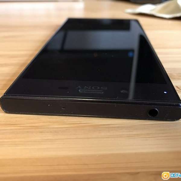 Sony Xperia XZ 礦黑色 快拍
