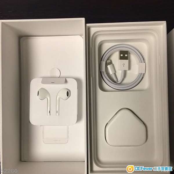 全新iPhone lightning headphone, cable, 火牛