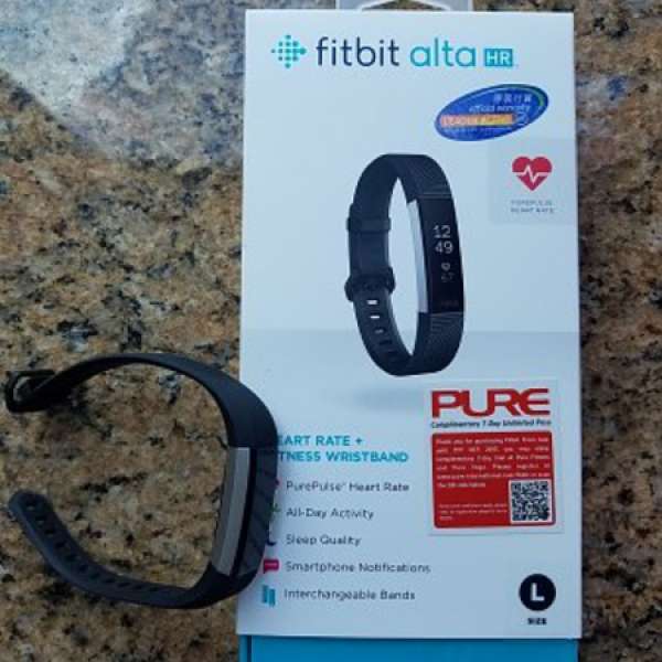 99% new Fitbit Alta HR (黑色行貨，大碼）