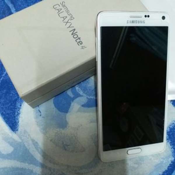 放90%新Samsung GALAXY Note 4 (32GB版本) SM-N910U 白色 送電池充電套裝,套,玻璃貼
