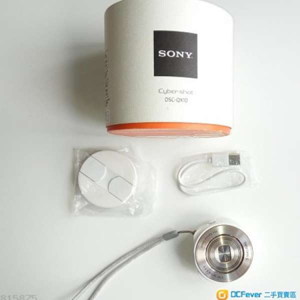 Sony QX10 (99% new)