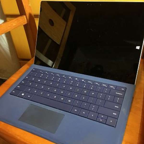 Surface Pro 3連原廠keyboard, 128gb rom, 4gb ram