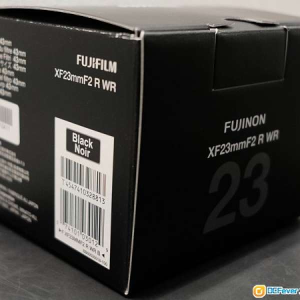 FujiFilm XF23F2 Black 行, 有保
