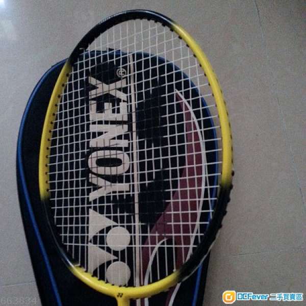 YONEX 羽毛球拍