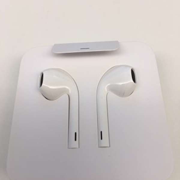 全新 Apple iPhone7 Plus EarPods 配備 Lightning 接頭 連 Lightning 至 3.5 毫米耳...