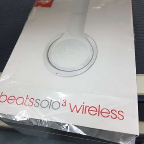全新出清.未拆　Beats Solo3 Wireless for apple