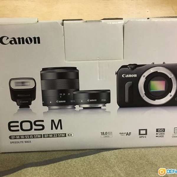 行貨 有單有盒 Canon EOS M + 18-55 Kit Set 連2粒原廠電、原廠閃光燈、原廠皮頸帶