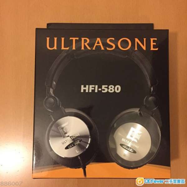 Ultrasone HFI-580 S-Logic Surround Sound Professional Closed-back Head