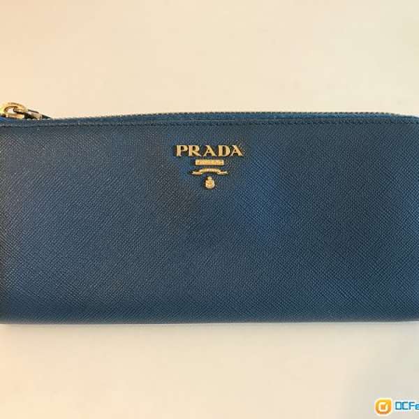 PRADA 女仕銀包