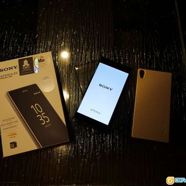 99.9% new Sony Z5 Premium dual SIM full set