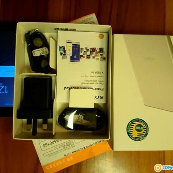 Sony Z5 Dual 九成新原裝行貨有保用, 雙卡