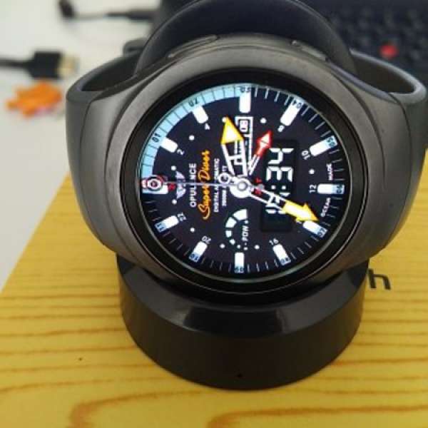 Samsung Gear S2 Smart Watch R720