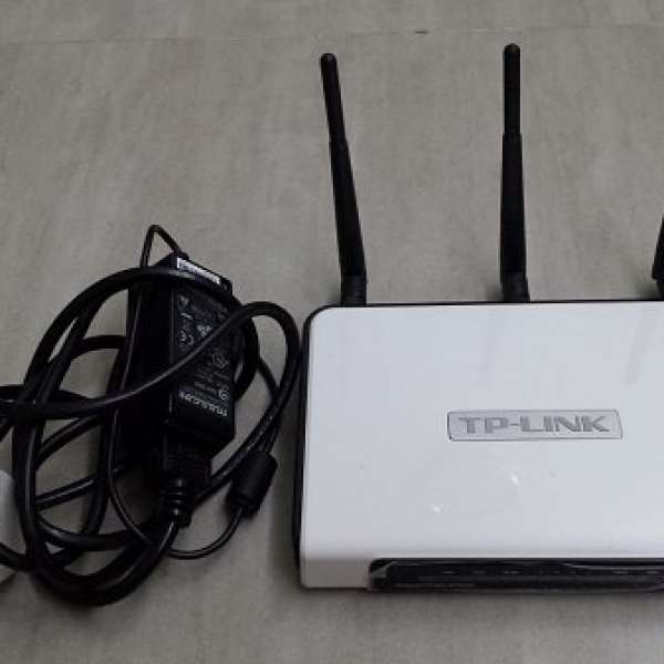 TP-LINK TL-WR941ND router