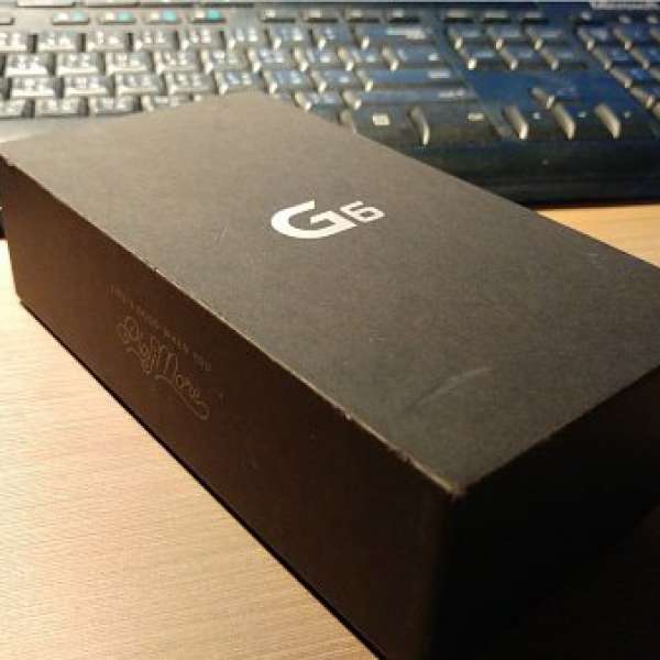 LG G6 99%新 金色全套有保 購自11月