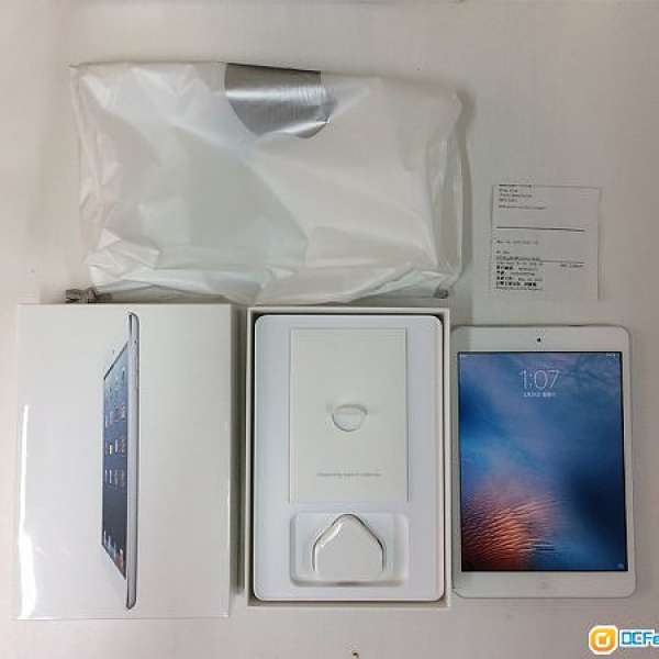 95% 新 ipad mini 16gb wifi 白色 有盒全套