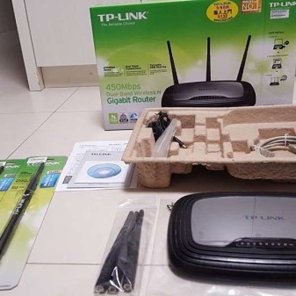 TP-LINK TL-WR2543ND Dual-Band router + 強力8dBi 天線X3