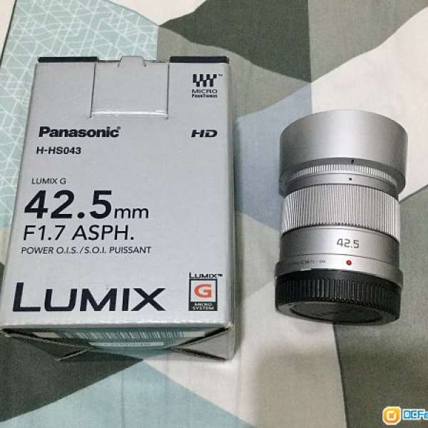 Panasonic Lumix 42.5mm f1.7 Silver (Olympus, m43)