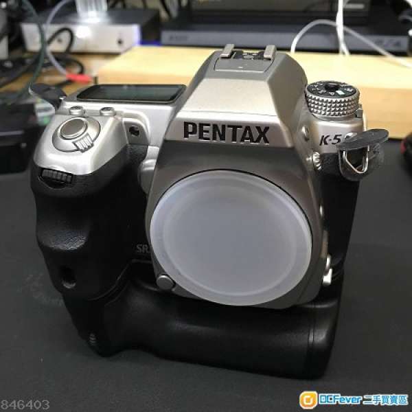 Pentax K5 Body Silver & Battery Grip (銀色連電池手柄)