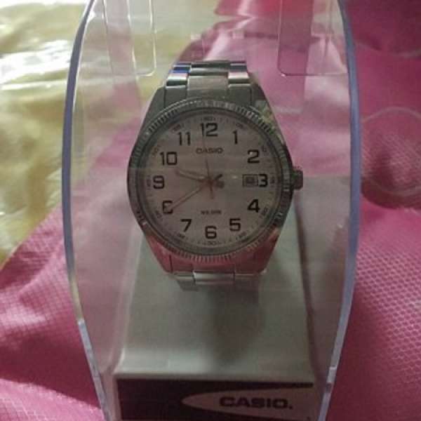 (全新) Casio 卡西歐 手錶 watch 女裝 男裝 鋼錶 銀色 白色 生日禮物 (即交收)