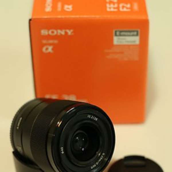 Sony FE 28mm f2.0