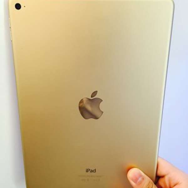 激荀！！！90%New 港版行貨 iPad Air 2  64Gb 金色 跟充電線