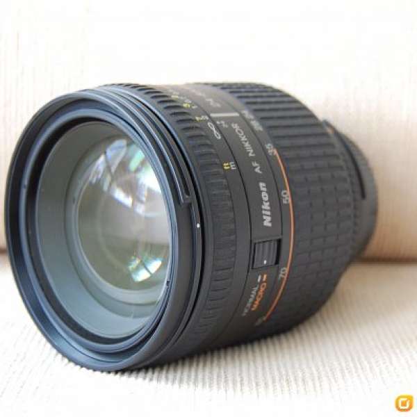Nikon AF 24-85mm 2.8-4D Macro