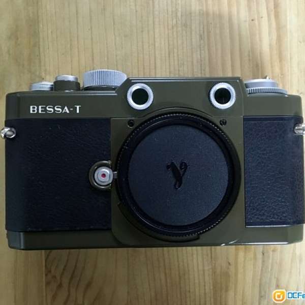 Voigtlander Bessa-T olive limited