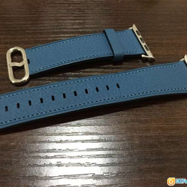 Apple Watch Limited Classic Buckle 全新無用過