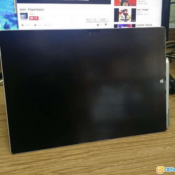 Microsoft Surface Pro 3 (i5 CPU，4GB RAM，128GB HDD)