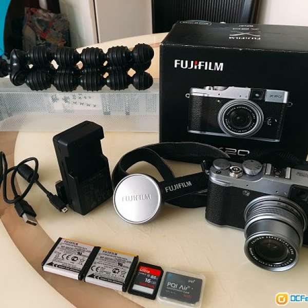 Fujifilm X20 Silver Full Set with SIDO Tripod 富士X20相機套裝連SIDO八爪魚腳架