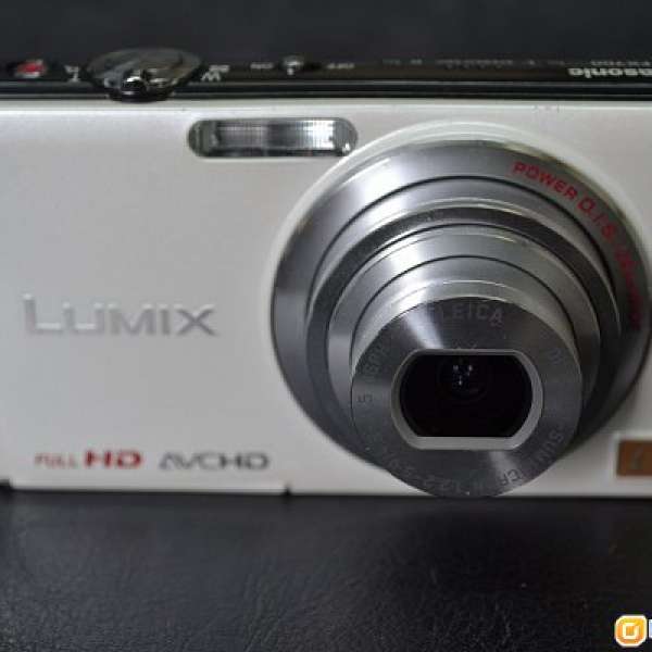 Panasonic Lumix DMC - FX700 Leica 24mm/ 2.2 大光圈 Touch Mon, A.S.P.M. 模式