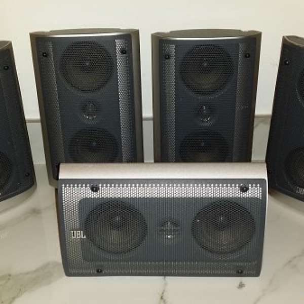 UBL 5.1 speakers 一套