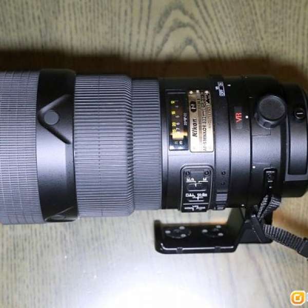 Nikon 300mm F2.8 VR - 90% New 送Nikon Teleconverter 1.7 II