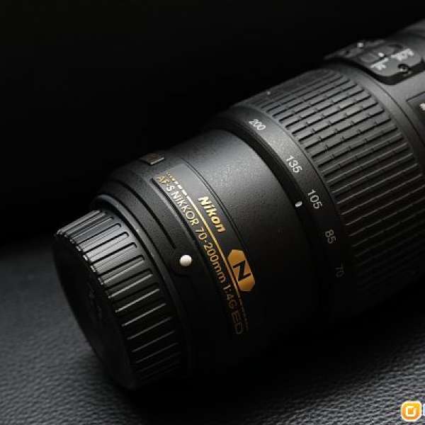 Nikon 70-200 f4 vr 小小黑