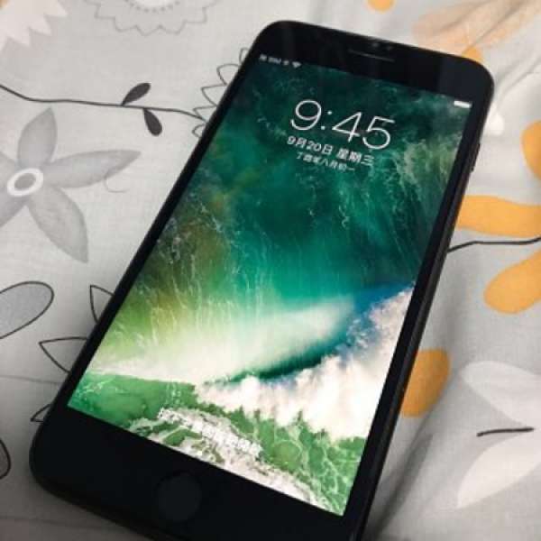 85% 新 iPhone 7 plus 256gb Matt black  黑色 香港行貨 保養到18年2月