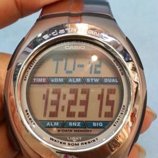 新淨 CASIO E-DATA BANK 2465 DB-70 跳字手錶,只售HK$220(不議價)