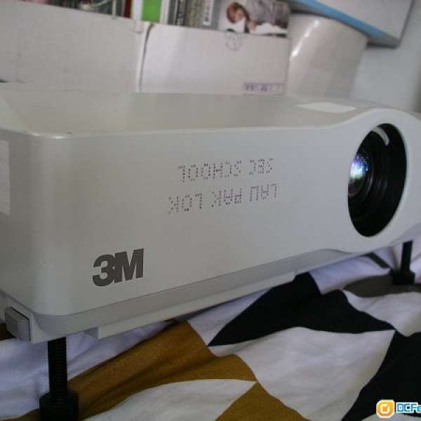 3M 投影機 Projector X64 1080i 2600 lux 色差 VGA video 輸入 AC220V 冇remote