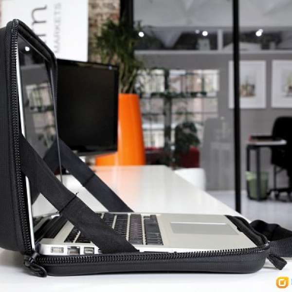Thule Gauntlet 3.0 MacBook Pro® Attaché 15" 手提電腦袋