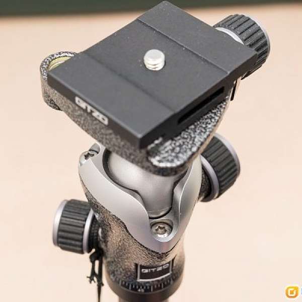 GITZO GK1555T-82TQD Traveler Tripod Kit  旅行 套裝 連 波頭（行貨 有單有保 97%新...