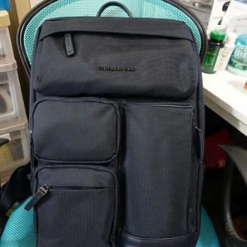 Samsonite red claken top