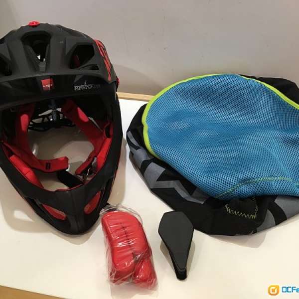 MET full face mountain bike helmet