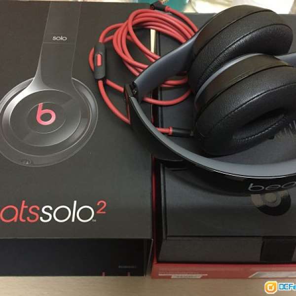 beats solo 2 wired black
