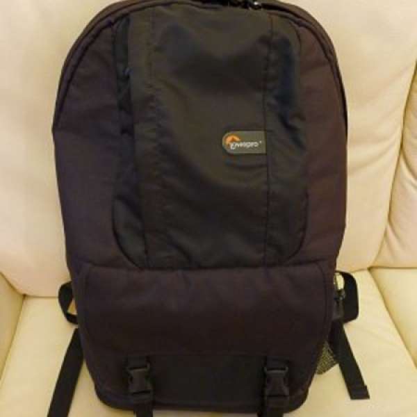 Lowepro Fastpack 200 相機背包