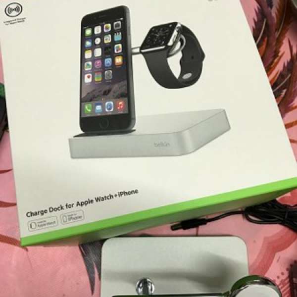 Belkin Charger Dock for Apple Watch + iPhone (90% New)