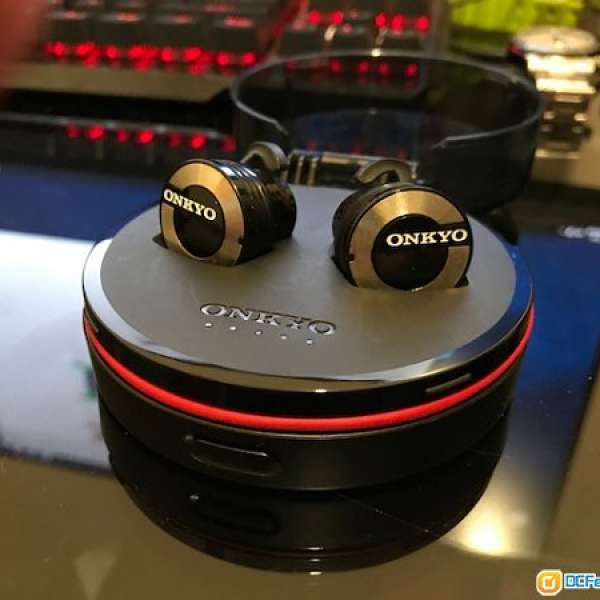 Onkyo W800BT Bluetooth earphone 無線藍牙耳機