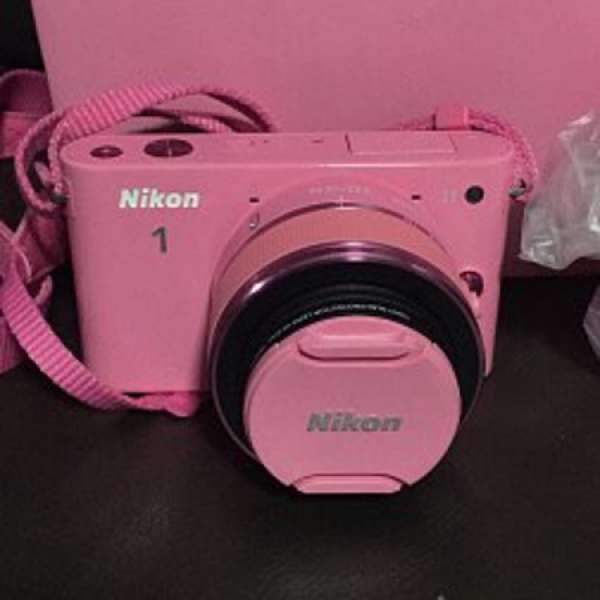 Nikon J1 + kit lens x2 粉紅限量版