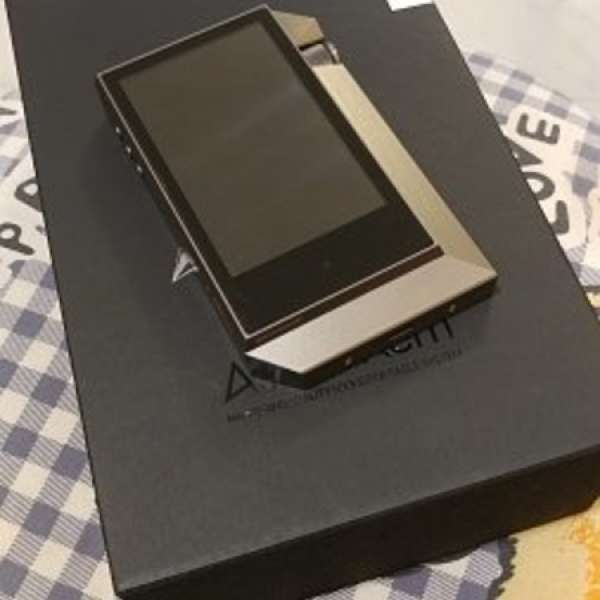 Astell & Kern AK240出售