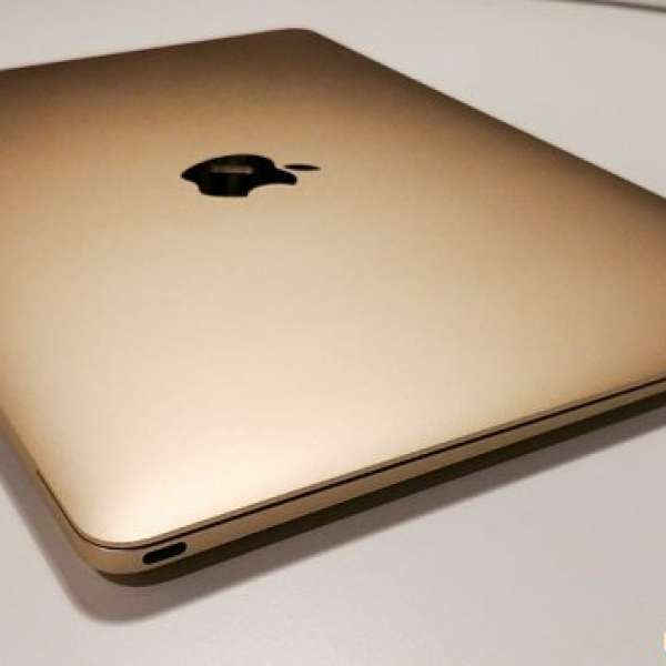 99.9% 新 Apple Macbook 12" Retina 8GB / 256GB (Battery Cycle: 15 !!)