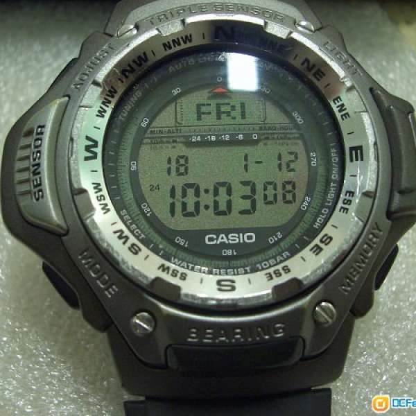 CASIO Pro-Trek 爬山 Triple Sensor