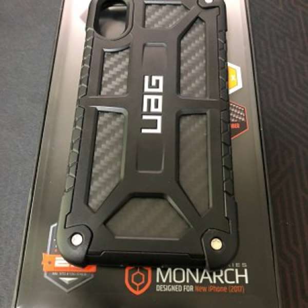 出售 99% new UAG Monarch iphone X case (Carbon Fiber) 很少用